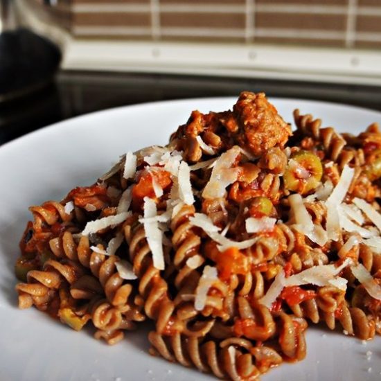 Fusilli com Molho de Atum