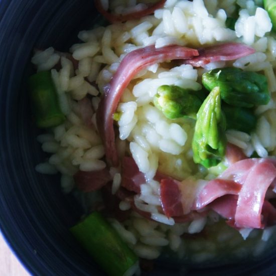 Receita de Risoto de Copa e Aspargos Frescos