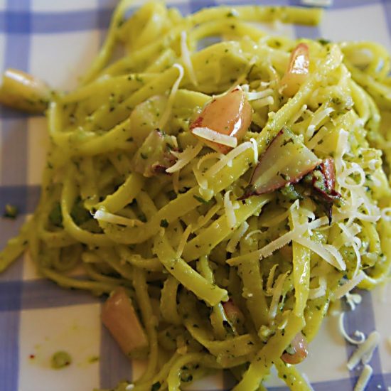 Receita de Pesto com Pinhão