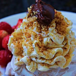 Receita de Pavlova Marmorizada de Chocolate