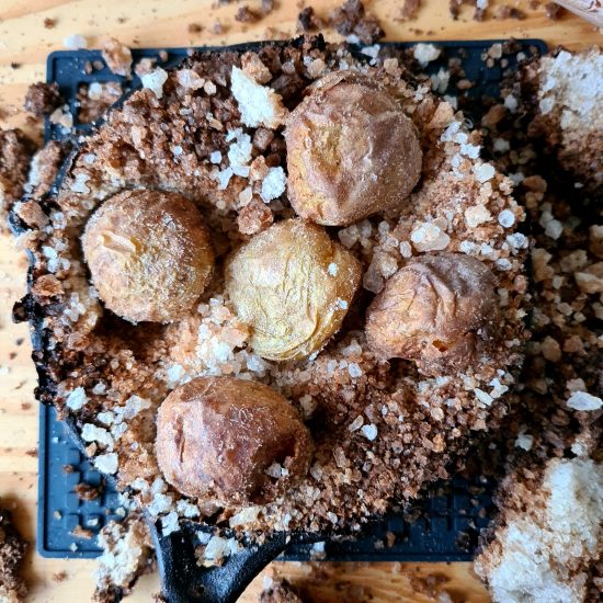 Receita de Batata Assada no Sal Grosso